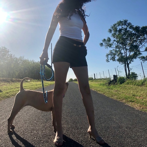 VINCE Black Shorts - Picture 2 of 3